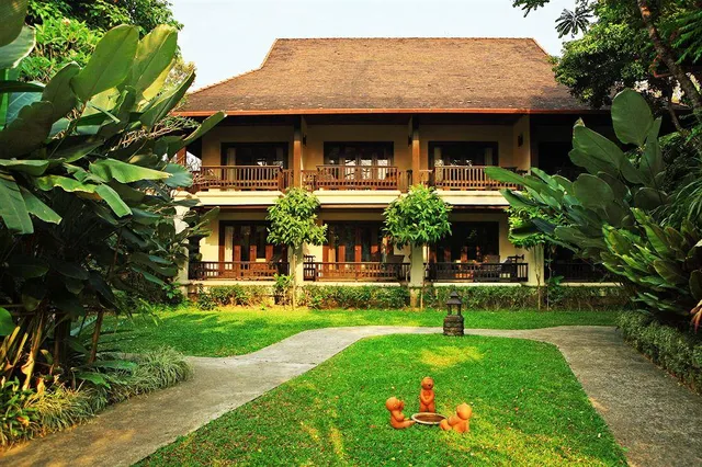 Lanna Dusita Riverside Boutique Resort