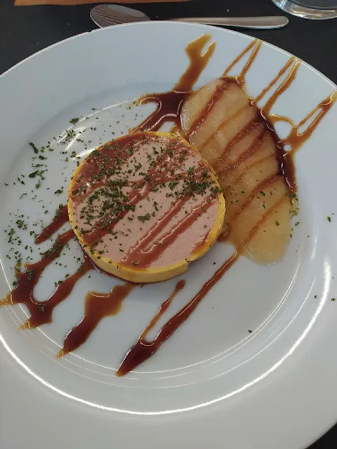 Biyak Bat Erretiratuen Etxea Taberna