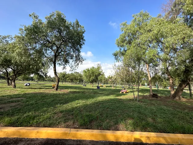 Puerta 5 Bosque de Aragón