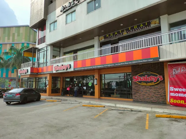 Shakey's Pizza Parlor