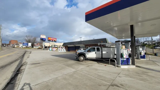 Convenient Food Mart