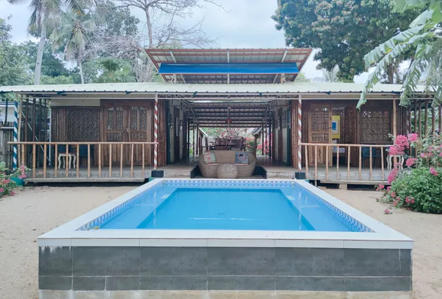 The Clara Beach and Guest House