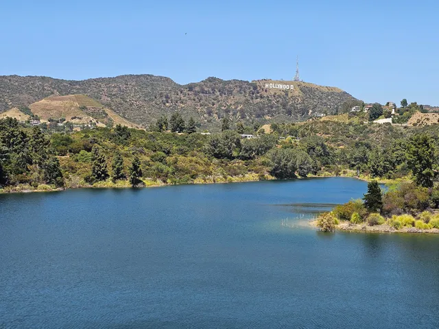Lake Hollywood Reservoir Walking Trail