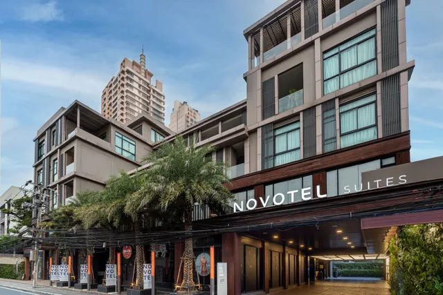 Metropolis Suites Bangkok