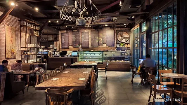 BROWN Coffee | Bokor