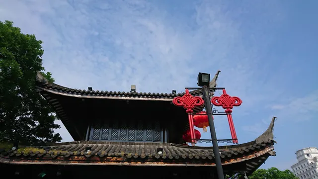 Bianhe Street Restaurant