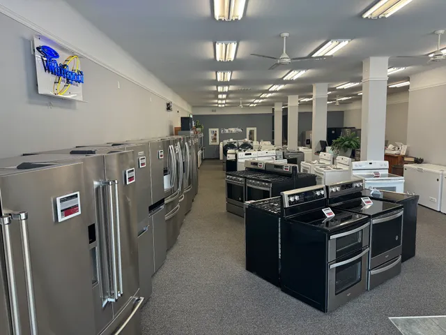 Larson's Appliance Center