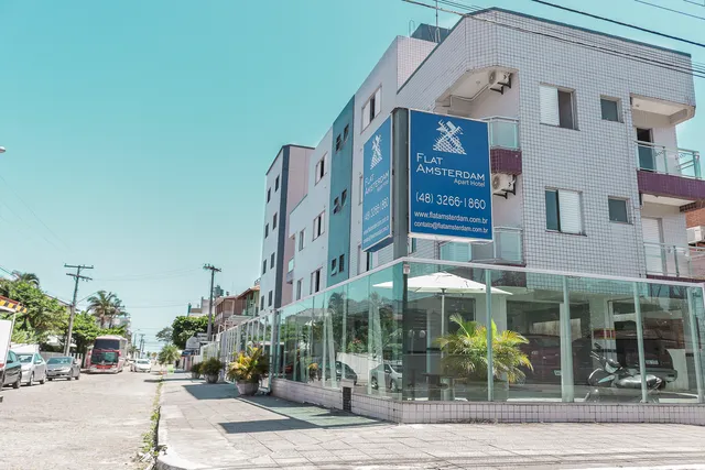 HANNA Amsterdam Praia Hotel