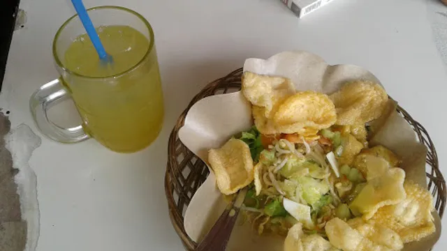 Warung Gado-Gado Bu Erna