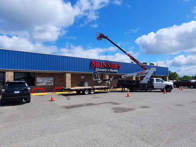 Skinner's Grocery & Market.