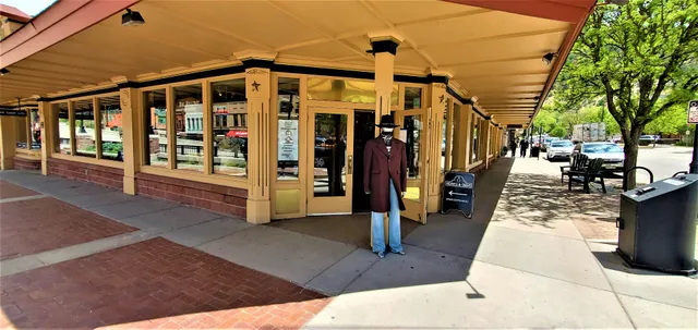 Bullocks Western Wear