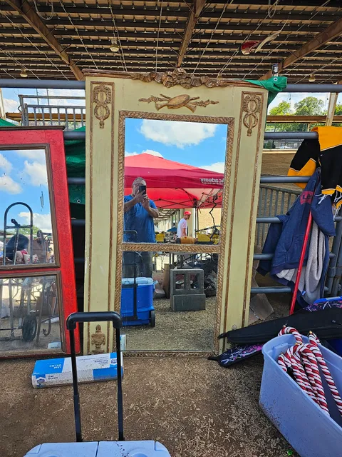 Franklin Flea Market