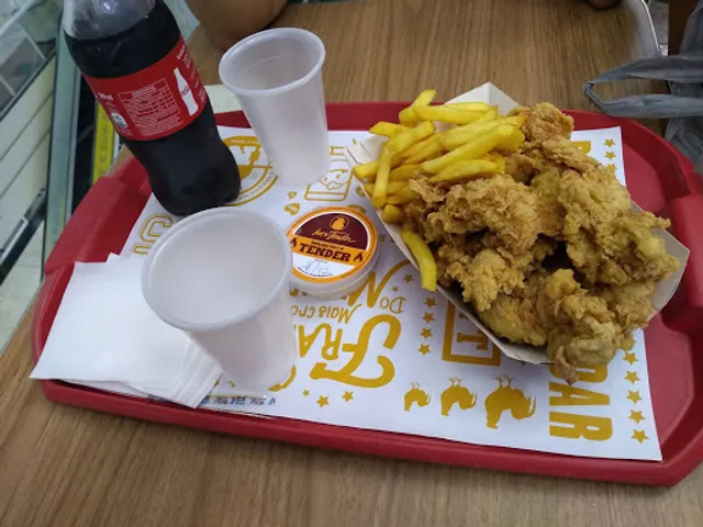 HNT - Hot N' Tender - Via Brasil