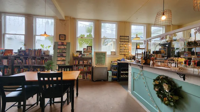 Lemon Hill Cafe & Bookstore