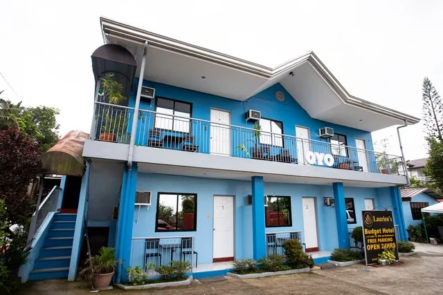 OYO 814 Laurien's Budget Hotel