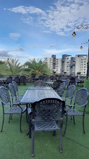 Mountain High Restaurant and Bar