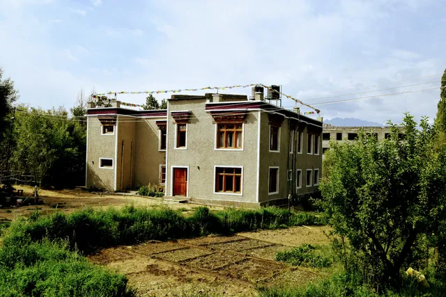 Skara Shangara Homestay