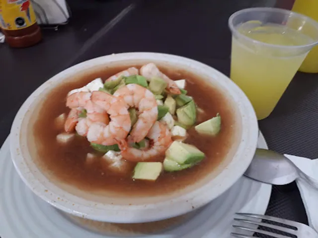 El robalo mariscos