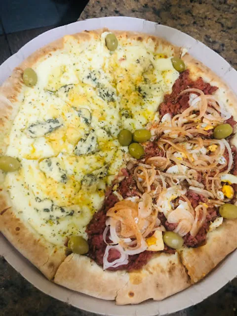 Pizzaria E Esfiharia Favorita