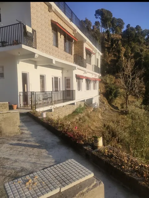 Sunny Hills Homestay Kathlag