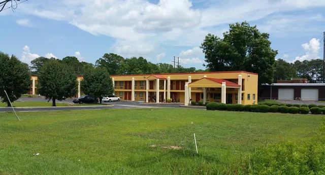 Econo Lodge Lanett