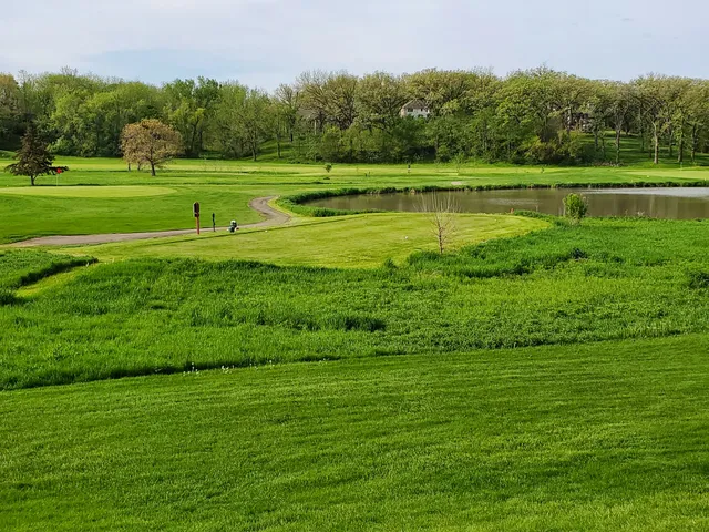 Valley Oaks Golf Course