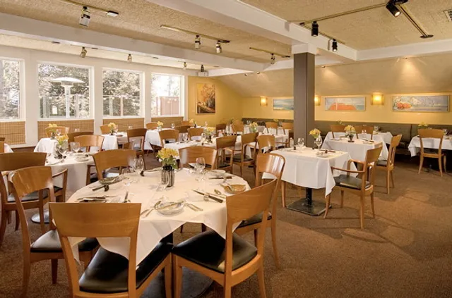 Wolfdale's Cuisine Unique