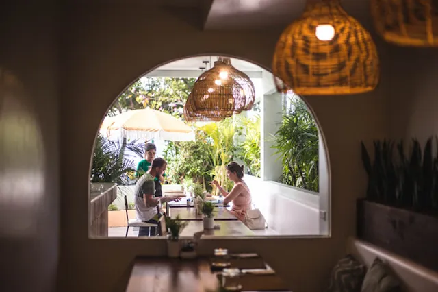 So French Restaurant and Bar