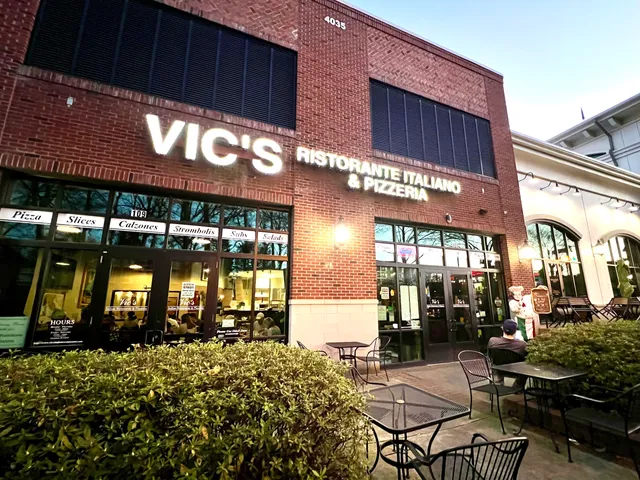 Vic's Italian Restaurant & Pizzeria