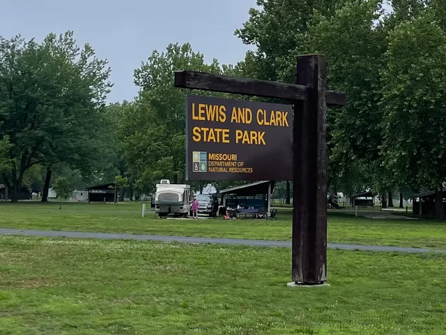 Lewis and Clark Village