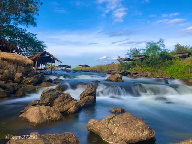 Thansombun Waterfall, Ban Tung Kabin