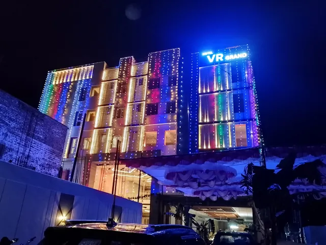 Hotel VR Grand