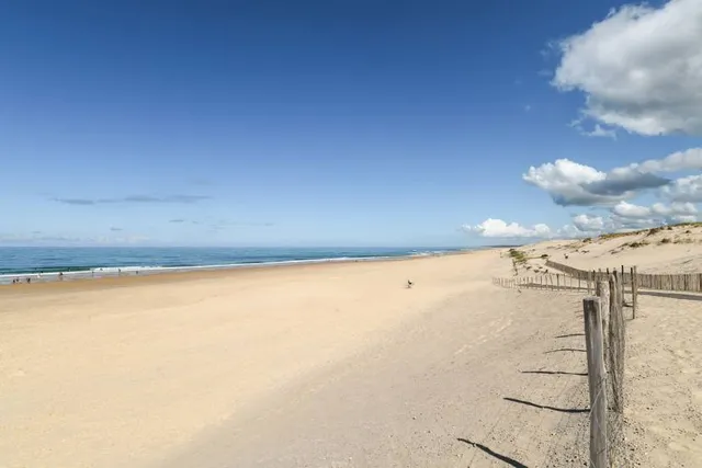 BISCARROSSE BEACH