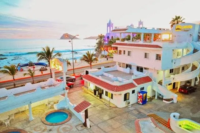 Vistamar Hotel & Bungalows