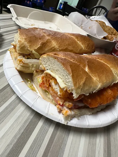 Fred's Pendleton Pizza