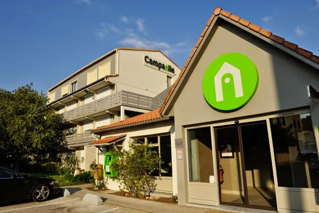 Hôtel Restaurant Campanile Toulon Six Fours