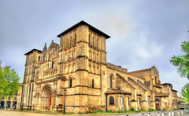 Église Sainte-Croix de Bordeaux