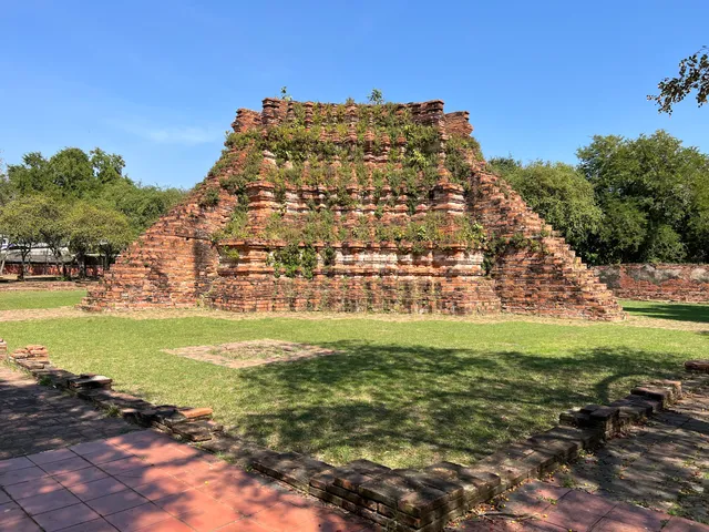 Wat Warapho (Wat Wang Rakhang)