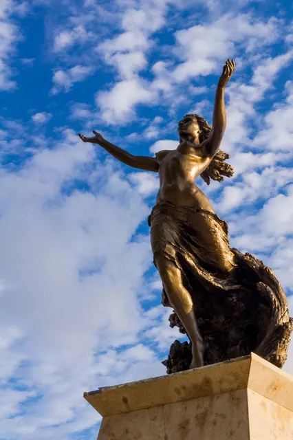 Monument to the Continuity of Life