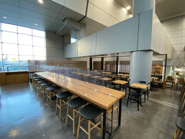 Starbucks Coffee - JR-Central Shinagawa Station