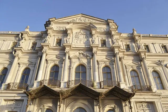 Novo-Mikhailovsky Palace