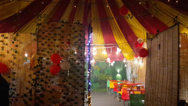 Punjabi Touch Family Restaurant & Cafe