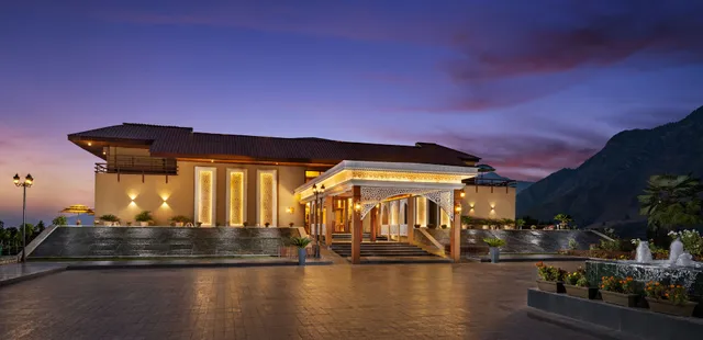 Taj Dal View, Srinagar