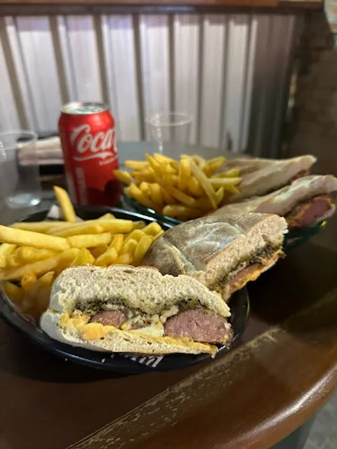 Chimi Choripanes y Drinks - Vila Mariana