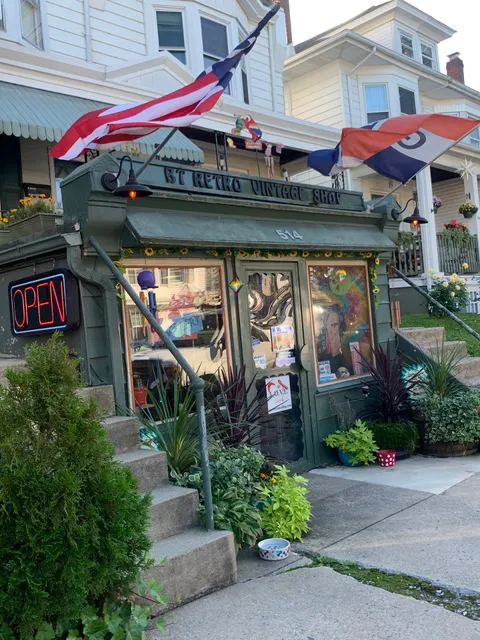 BT Retro Vintage Shop