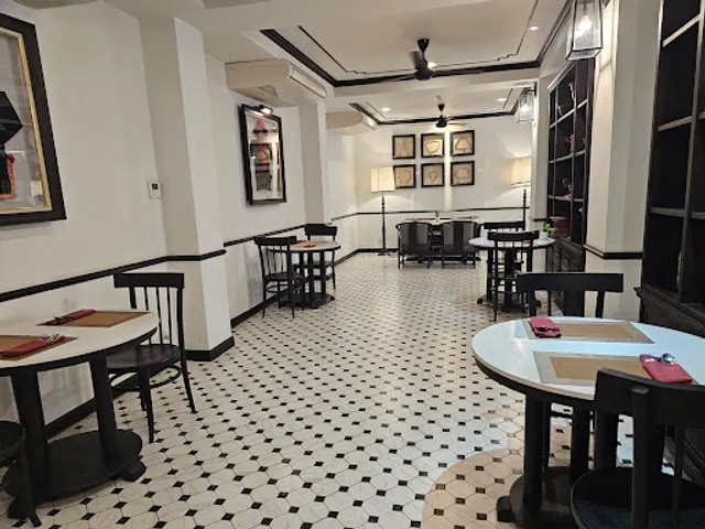 The Chompor Restaurant