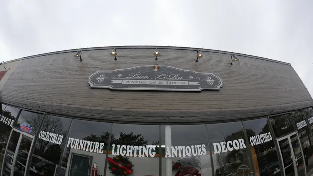 Acworth Vintage & Vinyl