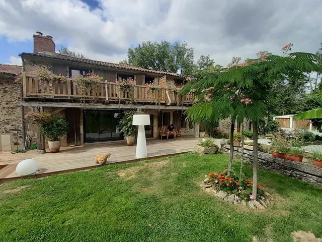 Cottage & Bed & Breakfast Of The Small Mill