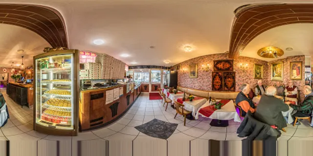 Kral Pizza & Dönerkebap Theke