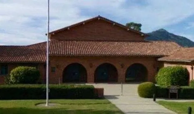 Veterans Memorial Building